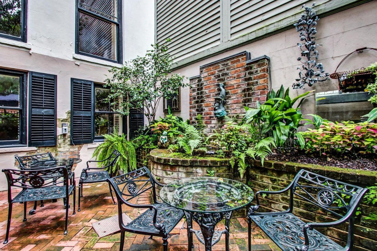 Ballastone Inn Savannah Bagian luar foto