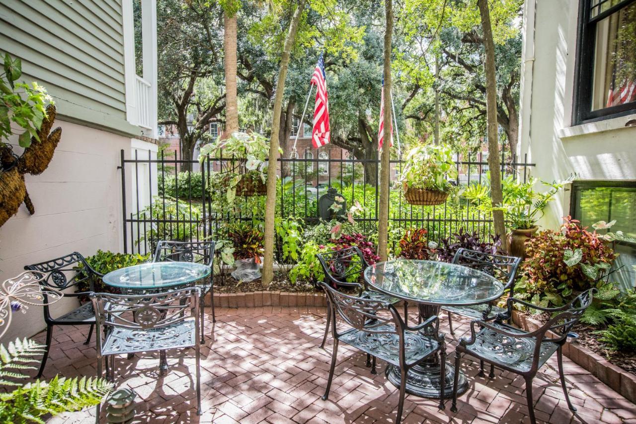 Ballastone Inn Savannah Bagian luar foto